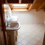 Rosina Loft